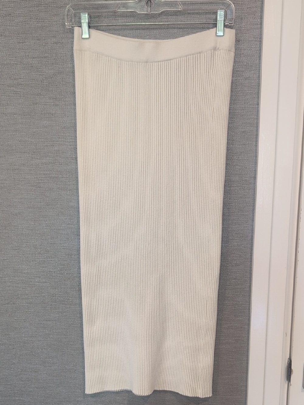Ribbed Cream Midi Skirt with Stretch Waistband